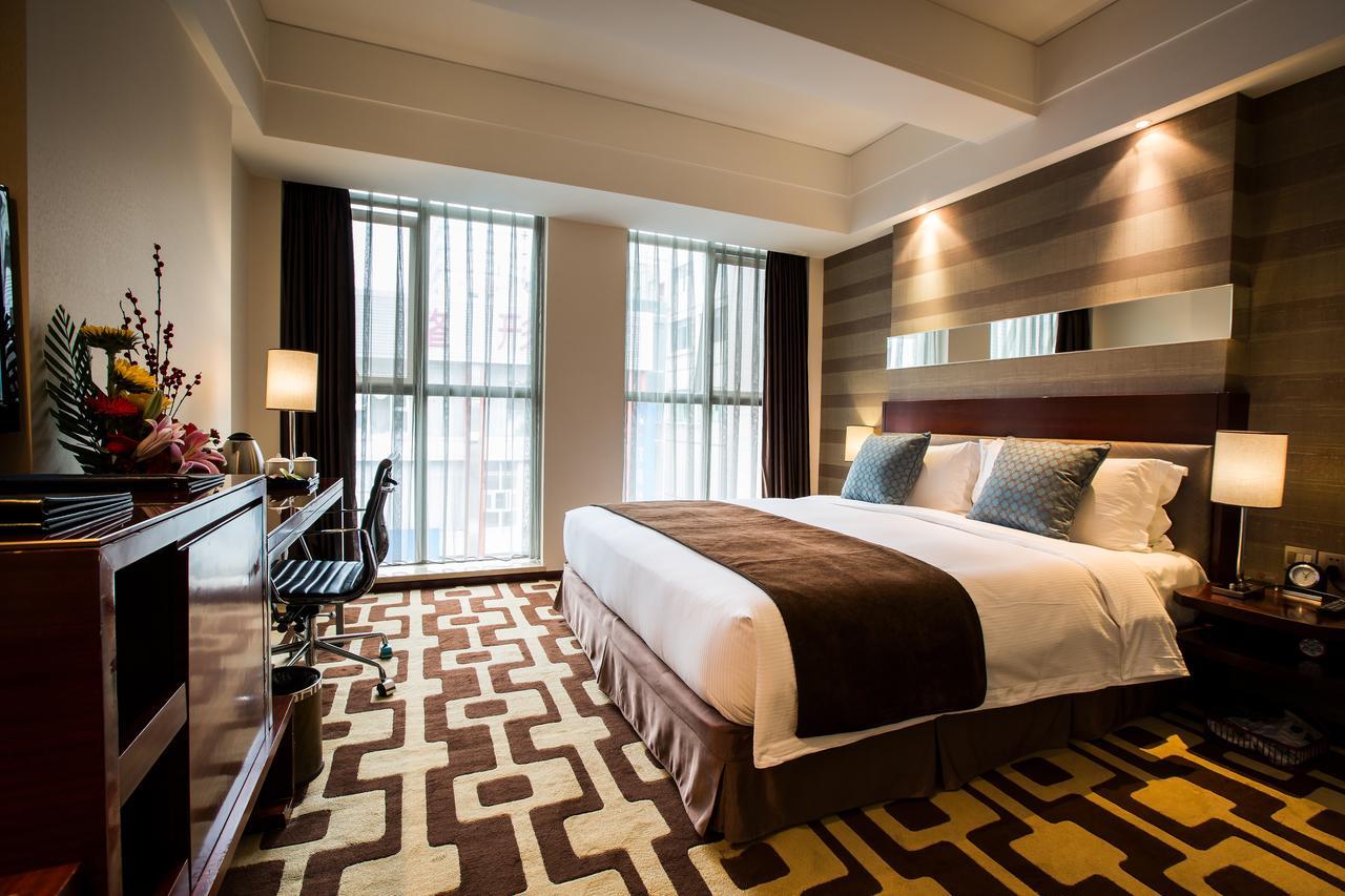 Chengdu Chunxi Hotel Exterior photo