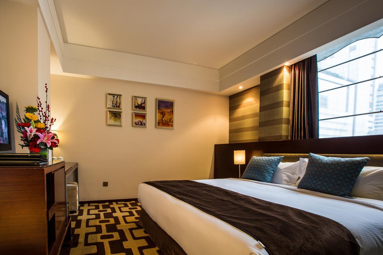 Chengdu Chunxi Hotel Exterior photo