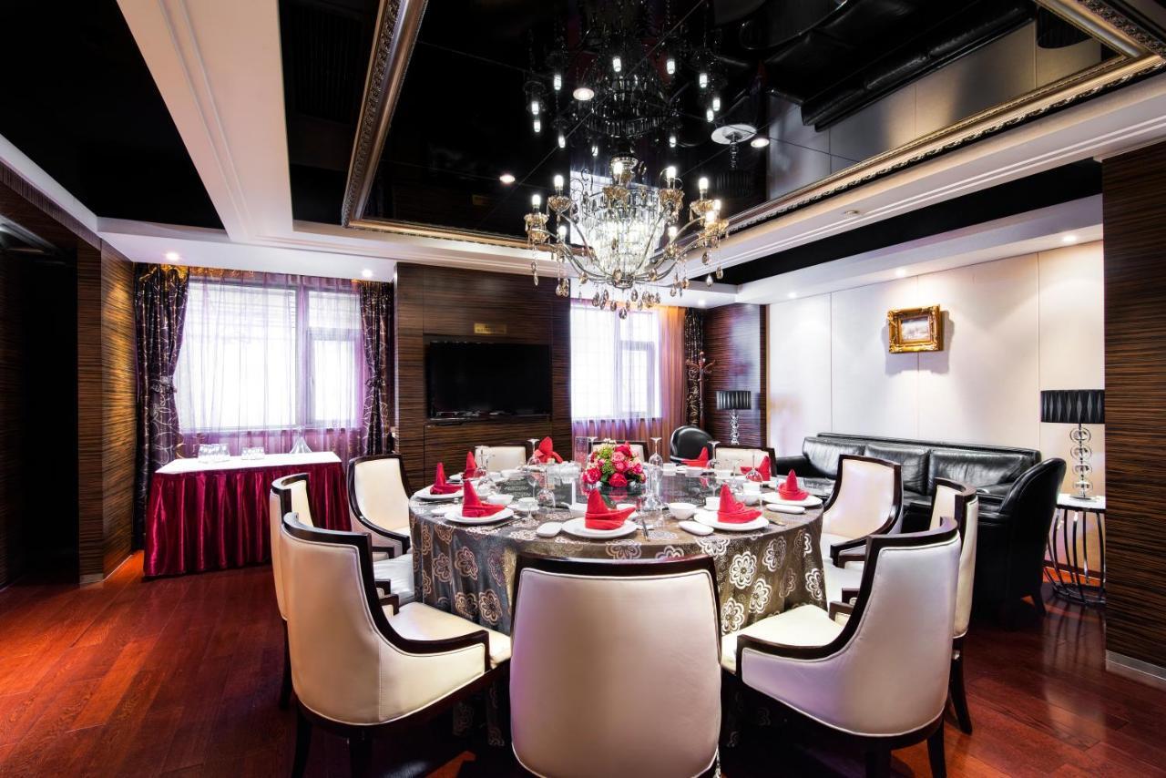 Chengdu Chunxi Hotel Exterior photo